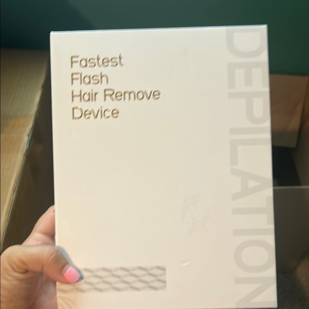 BRAND NEW hair removal Device